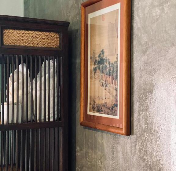 هتل Little Eden Guesthouse