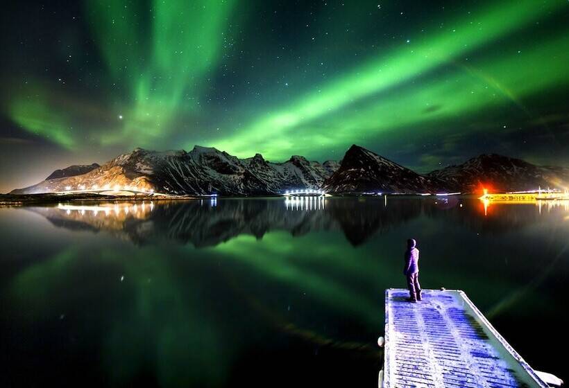 Отель Lydersen Rorbuer Hostel And Apartments Kvalvika And Rytten