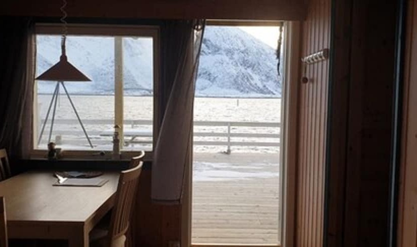 Отель Lydersen Rorbuer Hostel And Apartments Kvalvika And Rytten