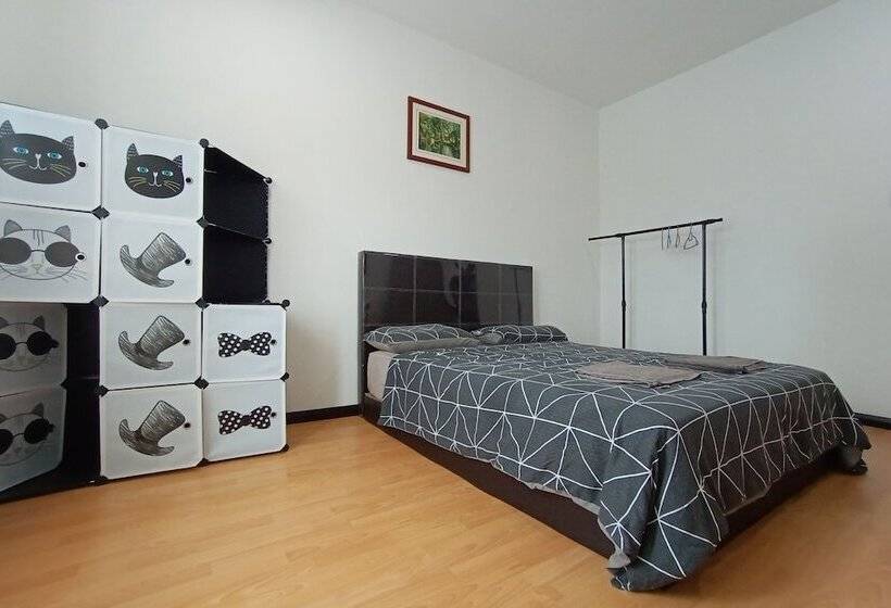 فندق Meow Homestay By Oyo Rooms