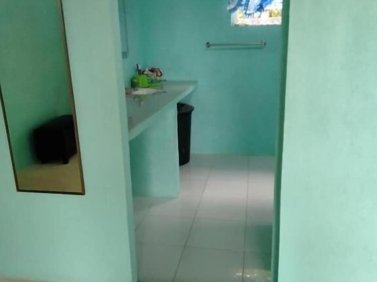 酒店 Mick & Kaye S B&b