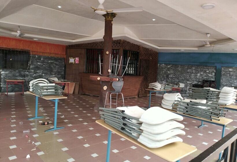 ホテル Mother S Royal