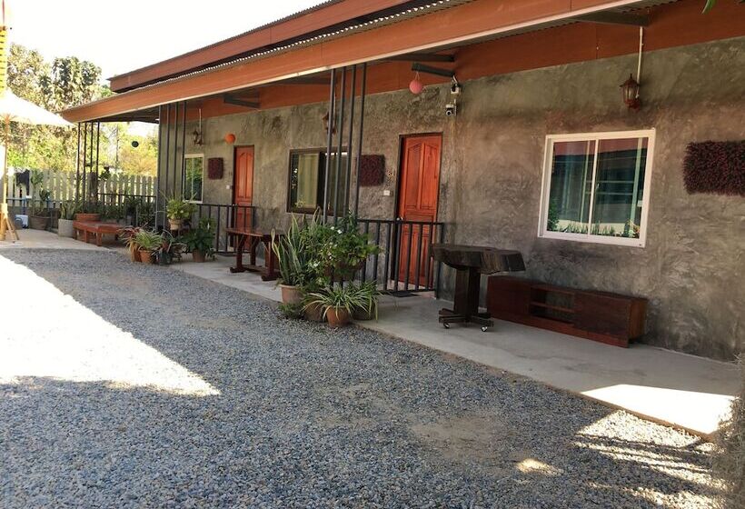 فندق Muangchaem House