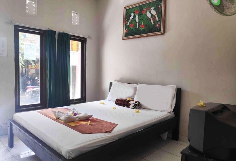 فندق Oyo 90547 Pondok Saren Anyar