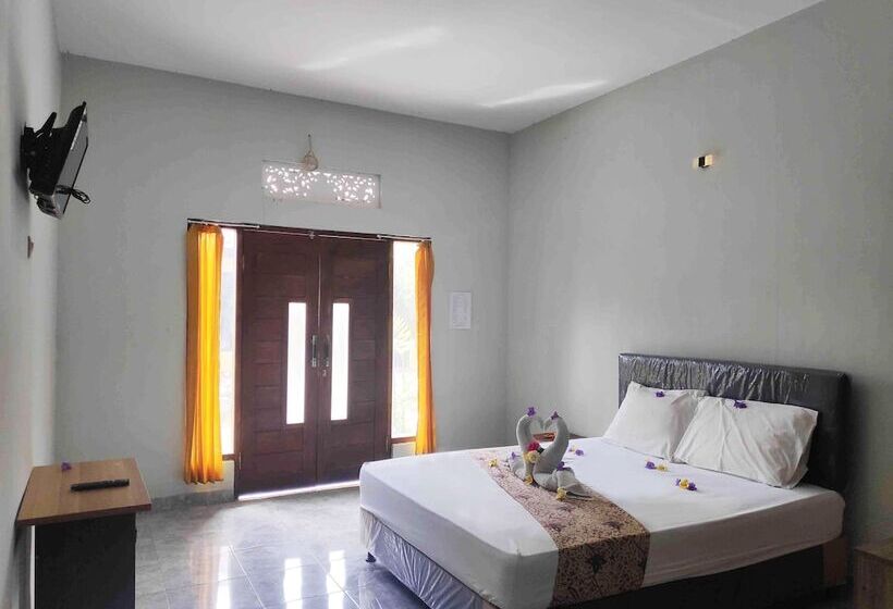 בית מלון כפרי Oyo 90547 Pondok Saren Anyar