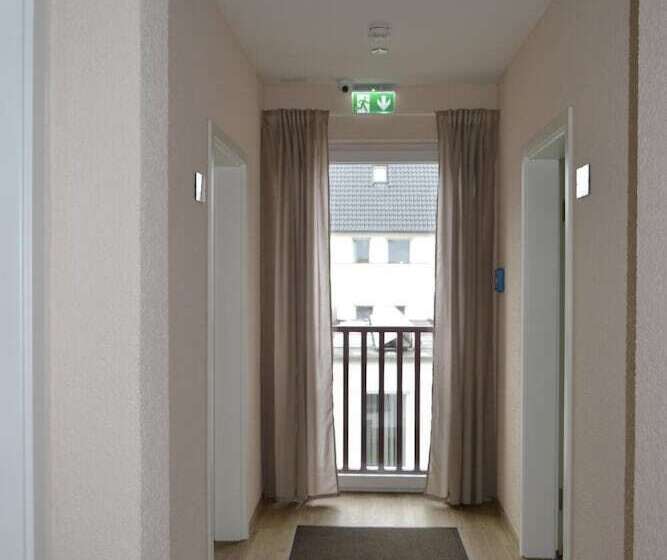 فندق Pension Highway Bünde