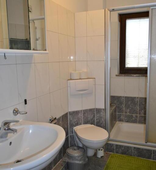 فندق Pension Highway Bünde