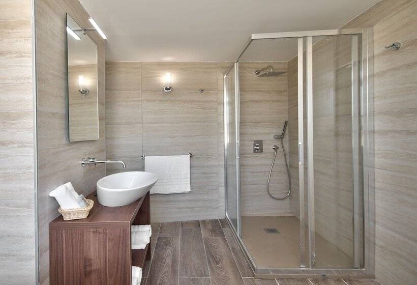 هتل The Suites – Piazza Kirkop