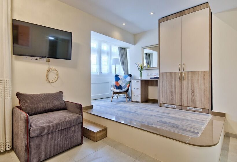 هتل The Suites – Piazza Kirkop