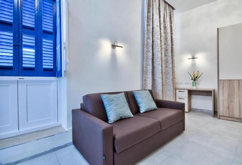هتل The Suites – Piazza Kirkop