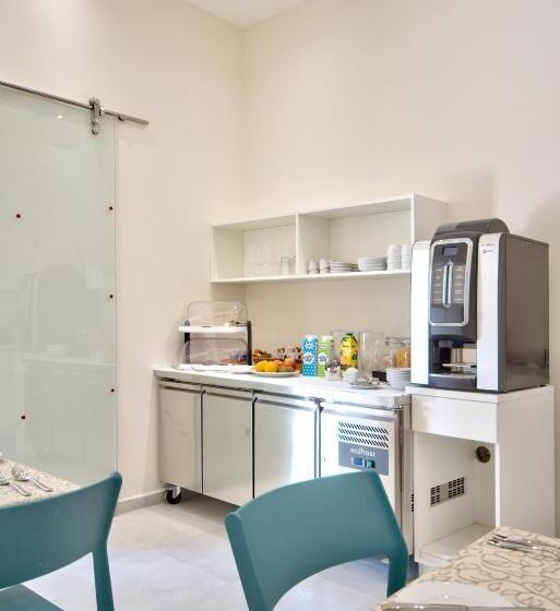 هتل The Suites – Piazza Kirkop