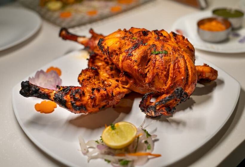 Отель Visakka S The Amethyst