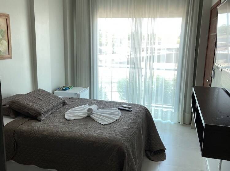 Dallas Hotel Premium