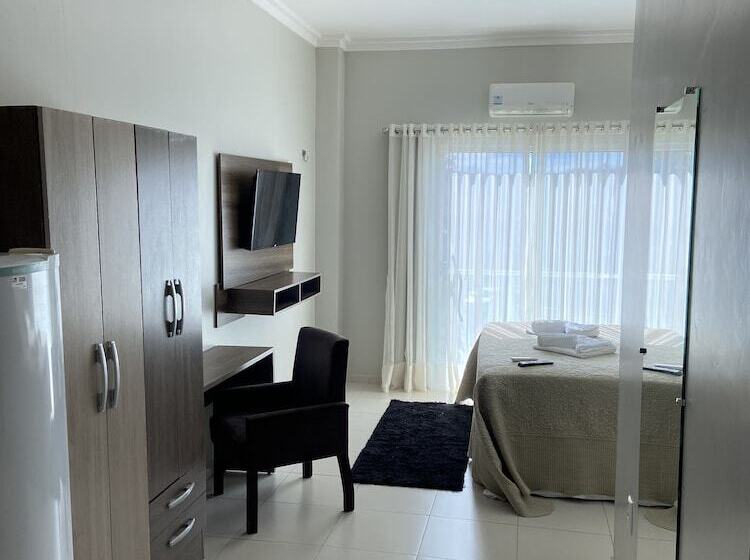 Dallas Hotel Premium