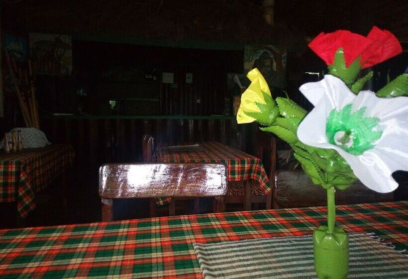 هتل Bwindi View Lodge & Camp Site