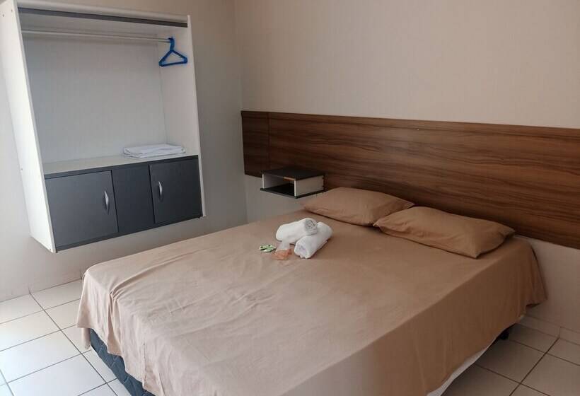 בית מלון כפרי Cantinho Do Brejo Pousada