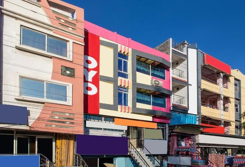 בית מלון כפרי Decision By Oyo Rooms