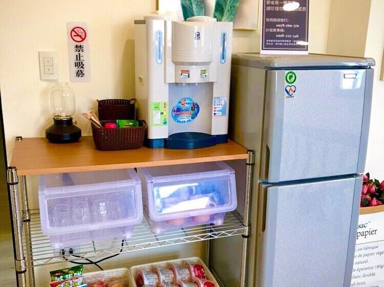 هتل Flower's Home