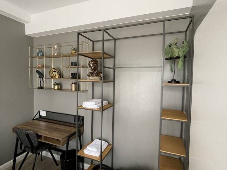 בית מלון כפרי Iq