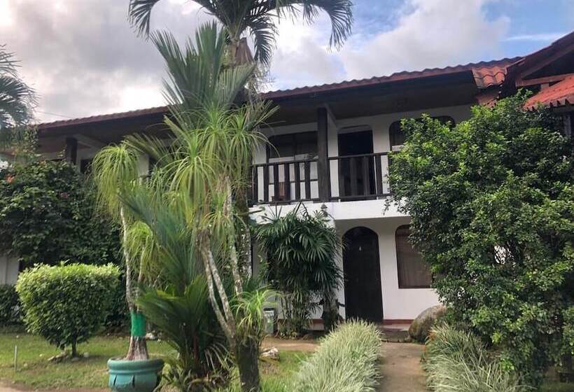 호텔 Los Tabacones