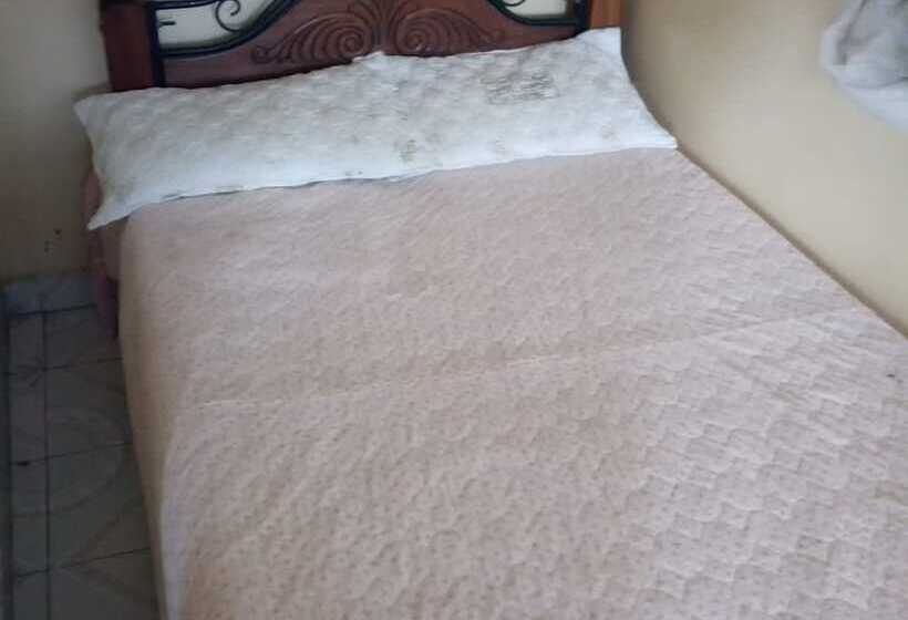 Hotel New Village Park Resort