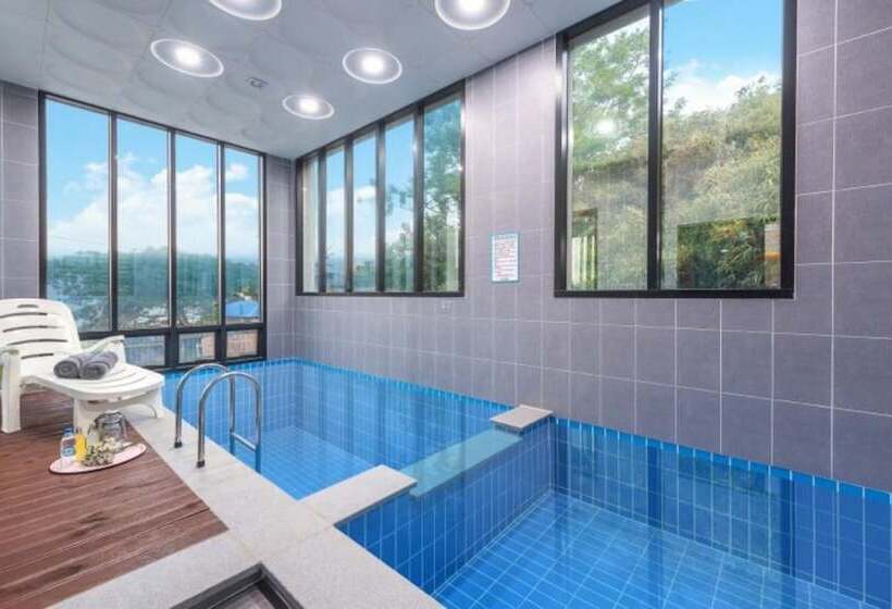 فندق Pohang Good's Pool Villa