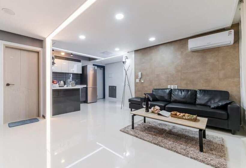 فندق Pohang Good's Pool Villa