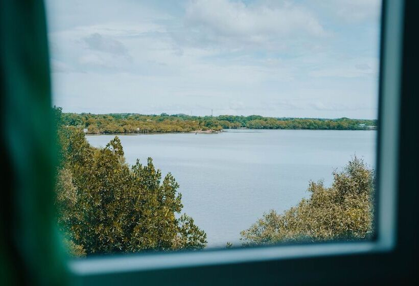 호텔 Reddoorz @ 4ks Pension House Bogo City Cebu