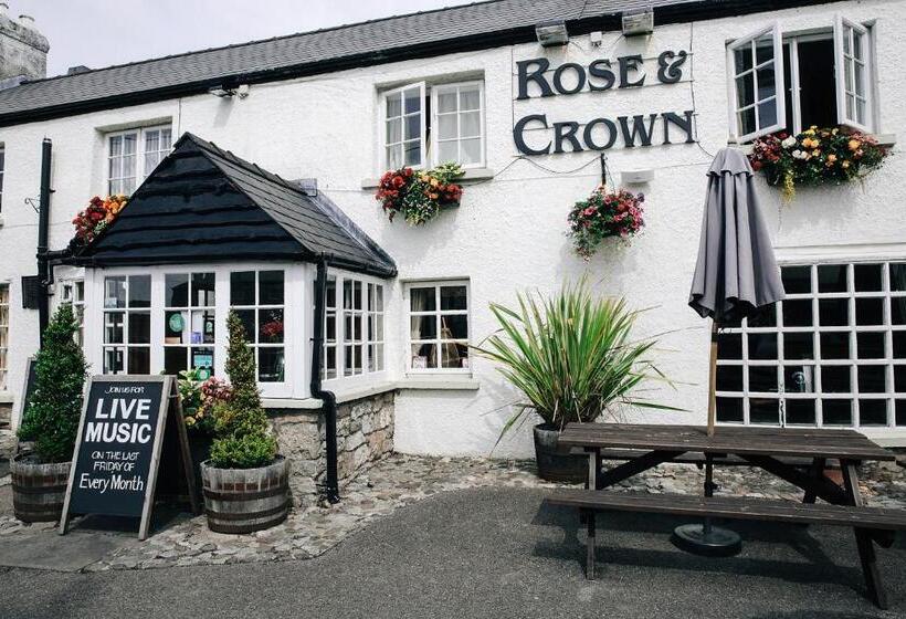 בית מלון כפרי Rose And Crown