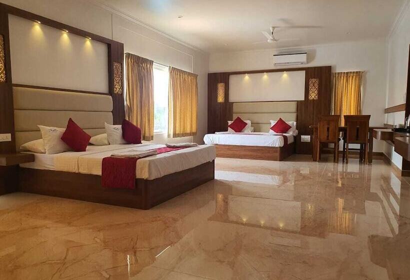 酒店 Thai Beach Resort