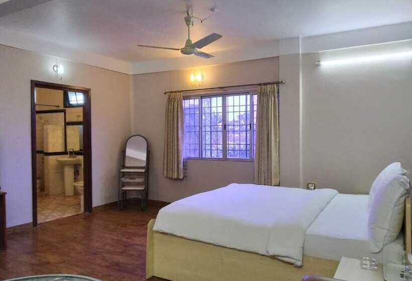 هتل The Tanay's Dibrugarh Residency