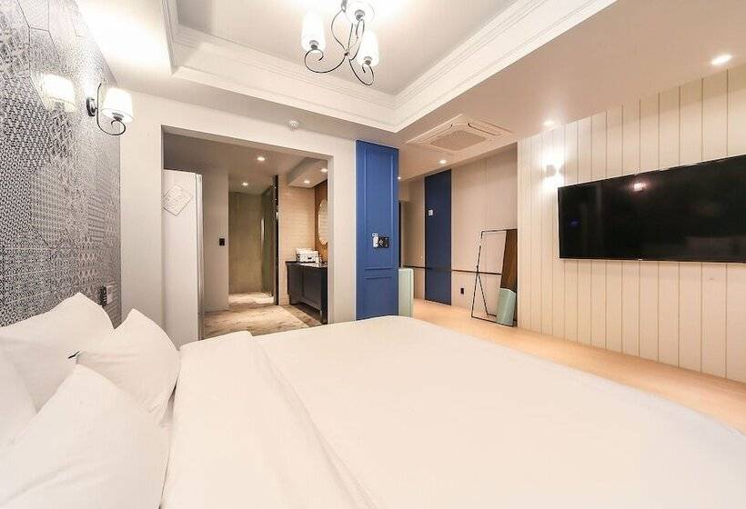 בית מלון כפרי Ulsan Jinjangdong Samsungjang