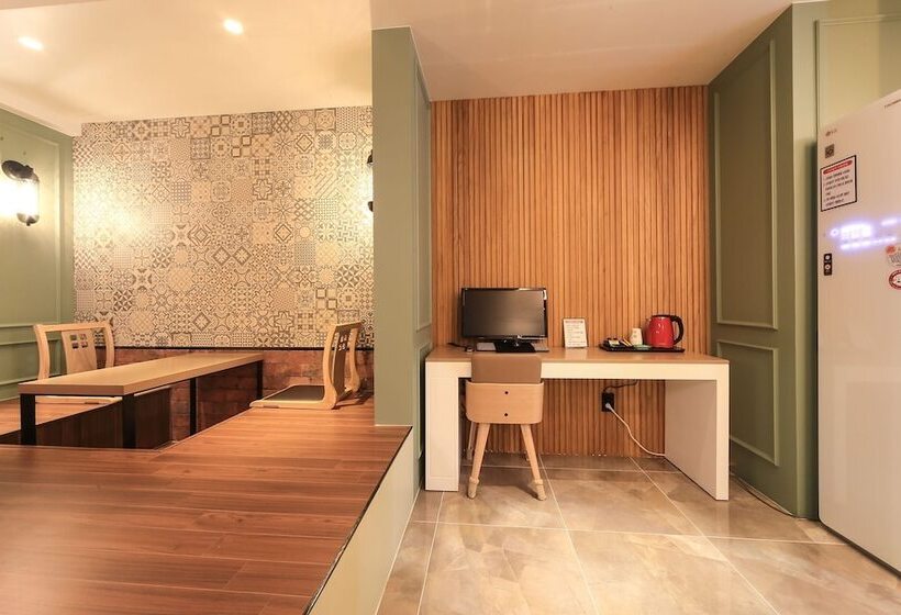 בית מלון כפרי Ulsan Jinjangdong Samsungjang