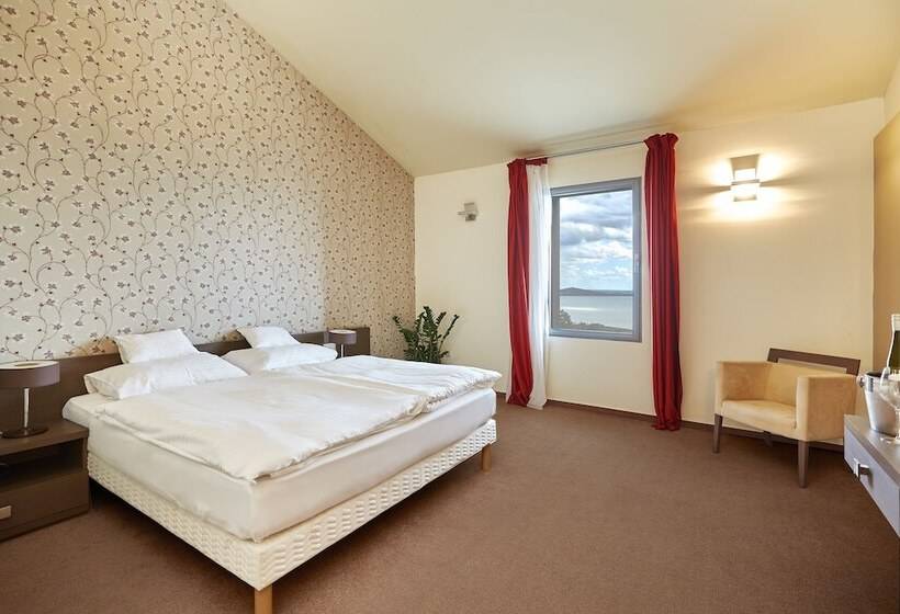 فندق Villa Patzay Bor