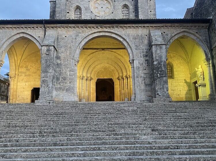 ホテル Albergo Mingone