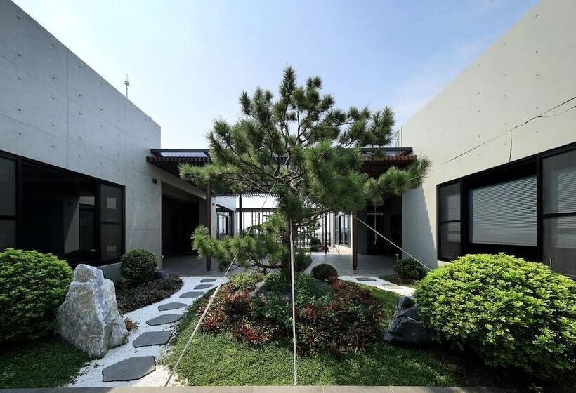 هتل Doho Confucius