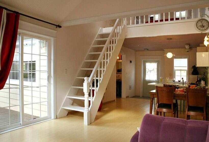 בית מלון כפרי Dvor Pension