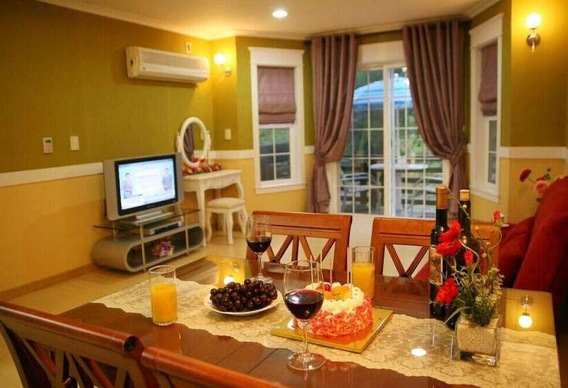 בית מלון כפרי Dvor Pension