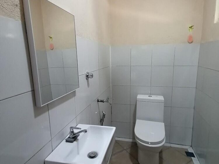 Отель Guesthouse Beluru