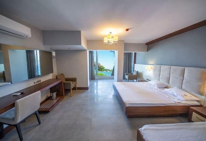 호텔 Ivy Sailing Resort