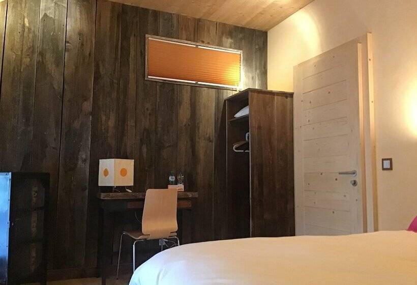 Отель La Grange