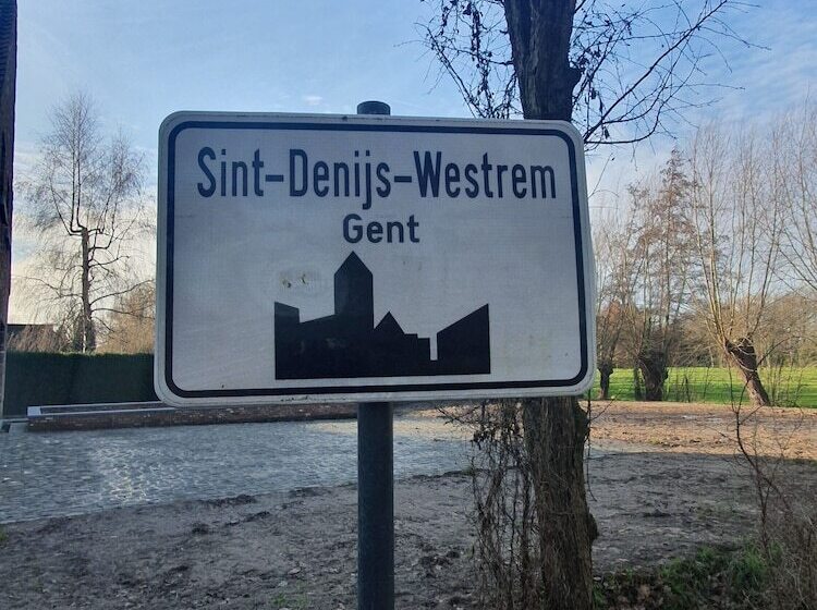 בית מלון כפרי Memories