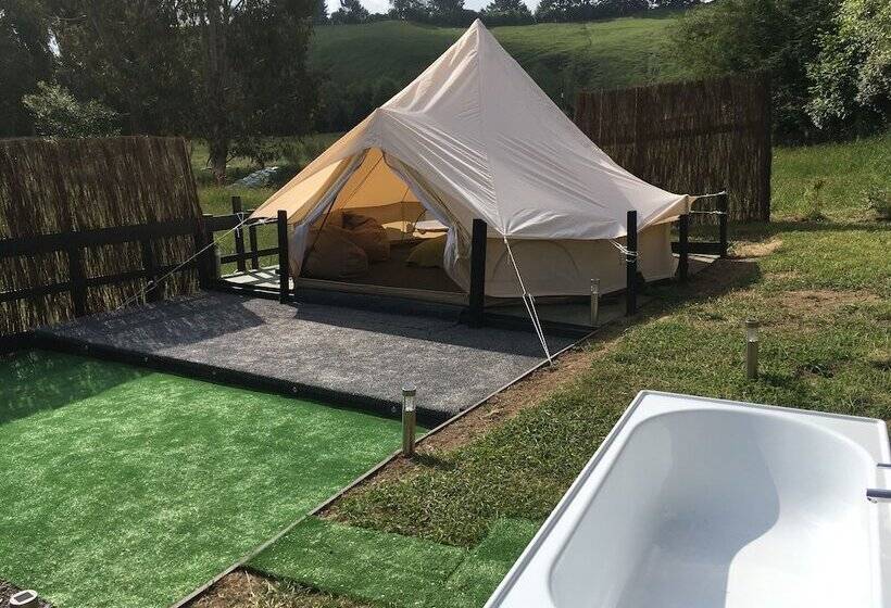 בית מלון כפרי Orchard View Farmstay Retreat