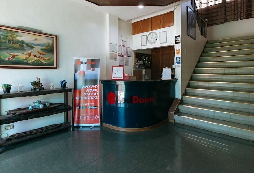 فندق Reddoorz @ Sampaloc Inn Tanay Rizal