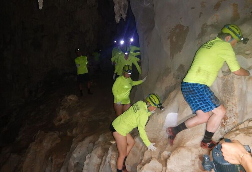 هتل Riverview Home