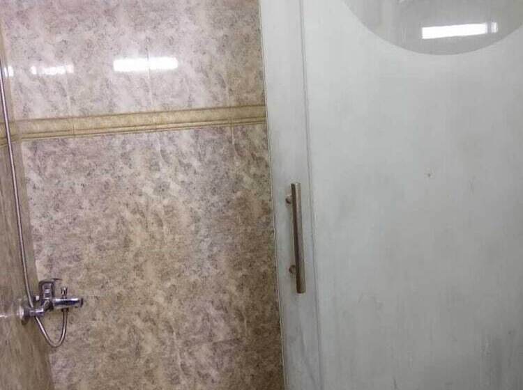 호텔 Corniche Palace