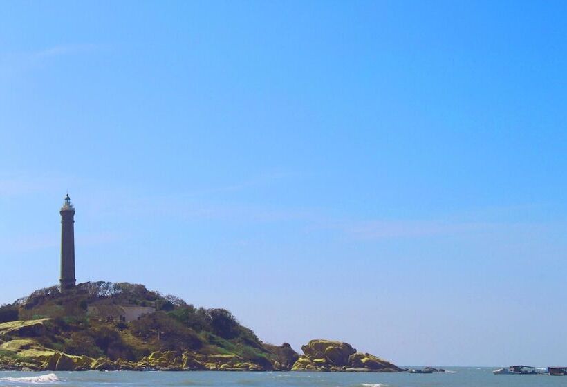 هتل Starlight Villa Beach Resort & Spa