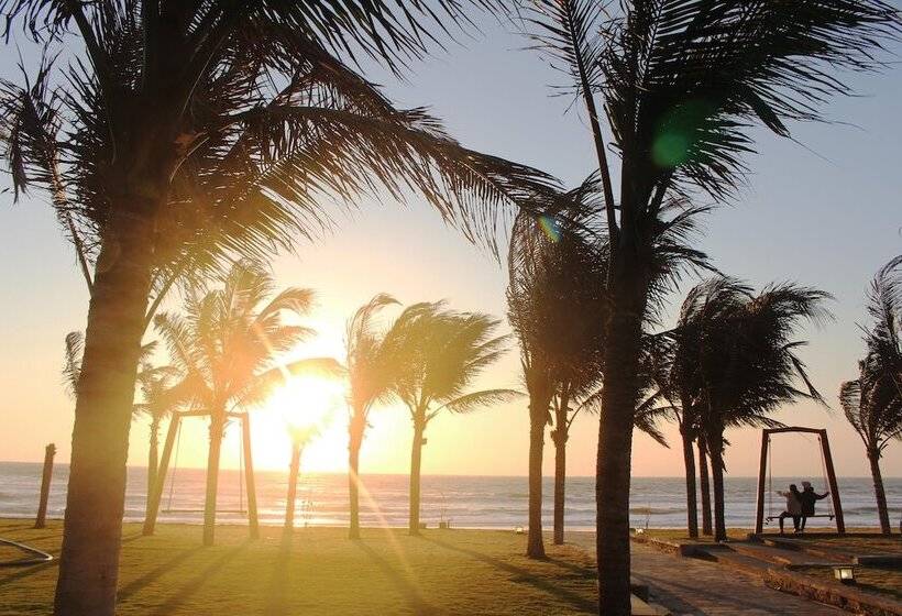 هتل Starlight Villa Beach Resort & Spa