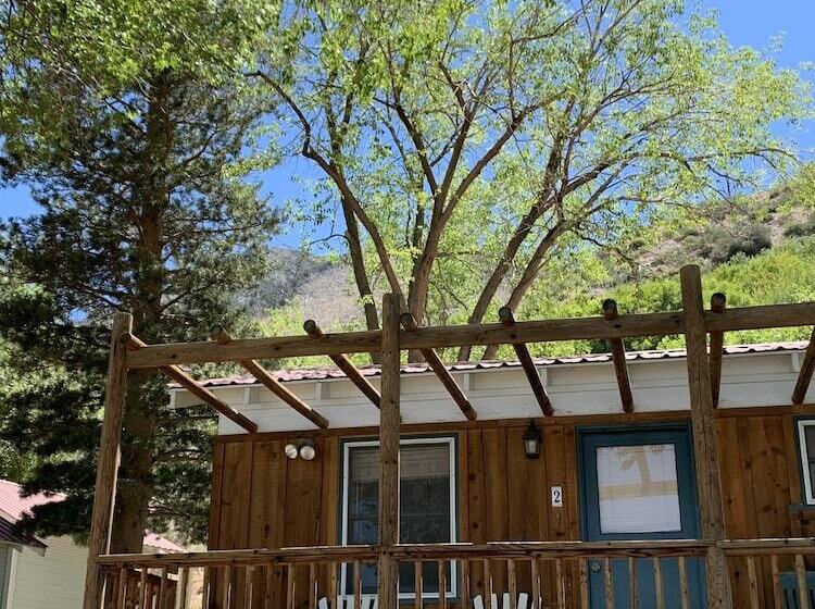 호텔 Tioga Lodge At Mono Lake