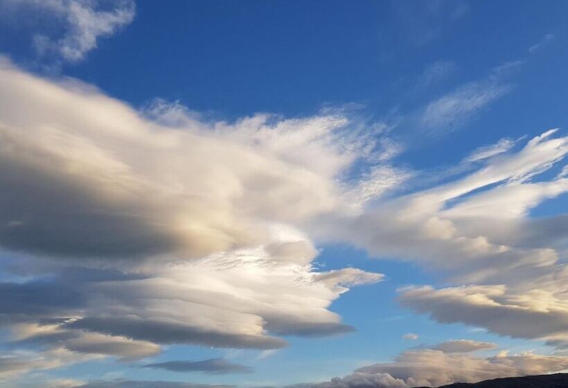 هتل Tussock Lodge Waipiata